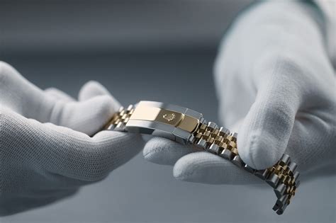 change rolex bracelet|rolex jubilee bracelet adjustment.